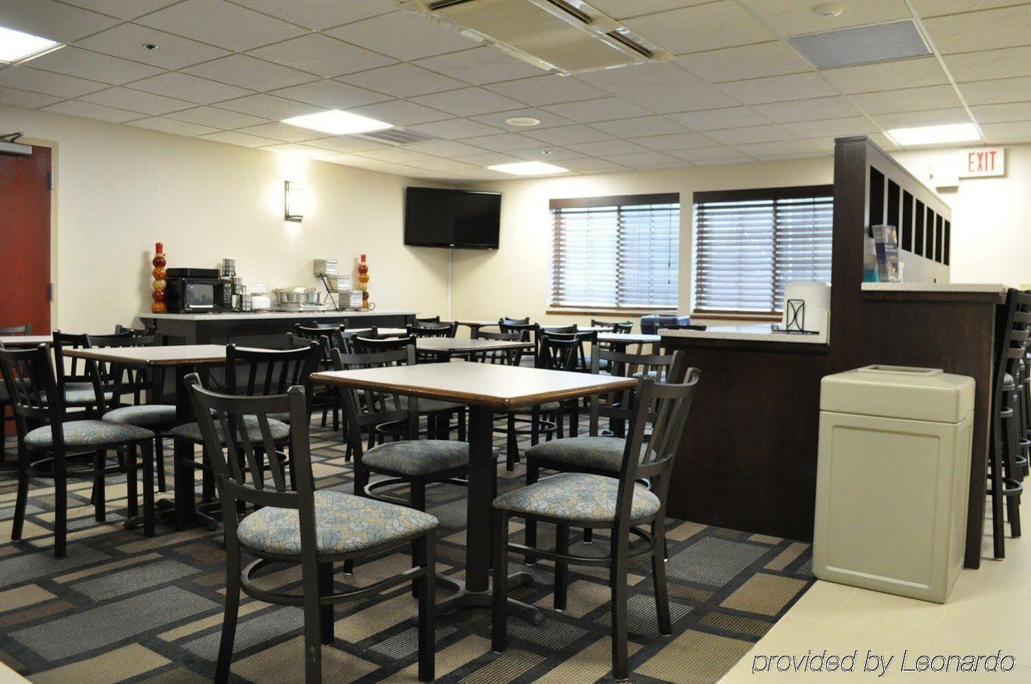 Best Western Plus Berkshire Hills Inn & Suites Pittsfield Exterior photo